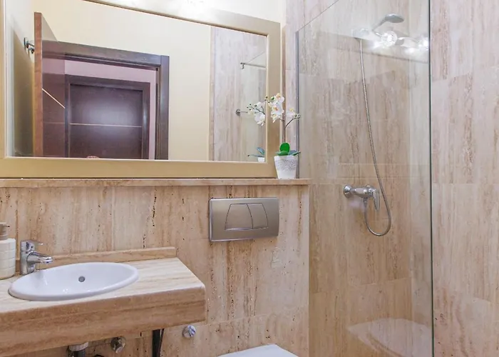 Jolanda Apartment Cotillo